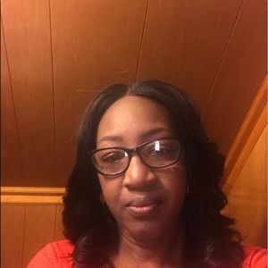 Meet your Posher, Tonya